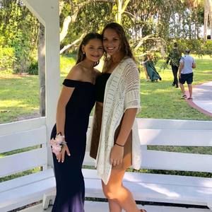 Meet your Posher, Sarajeanne